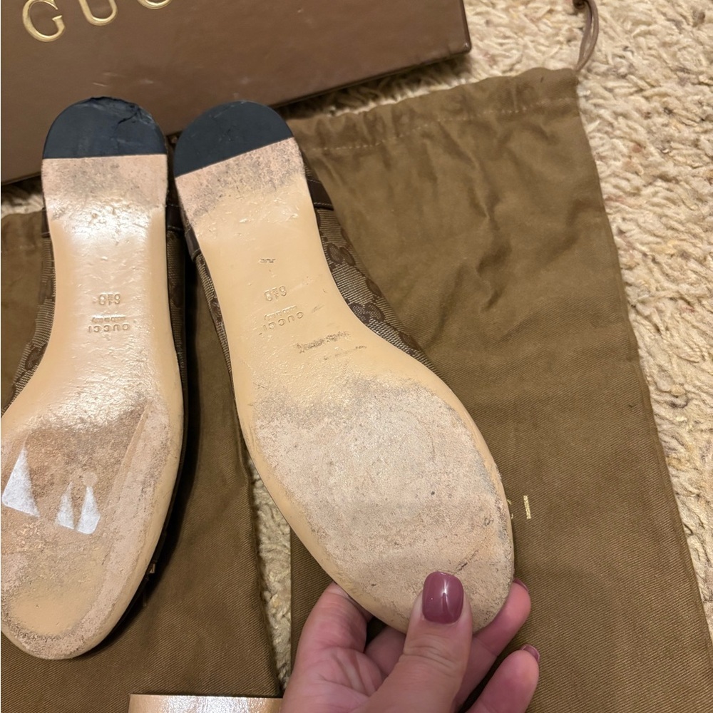 Gucci Women's Brown Flats - Picture 4 of 5